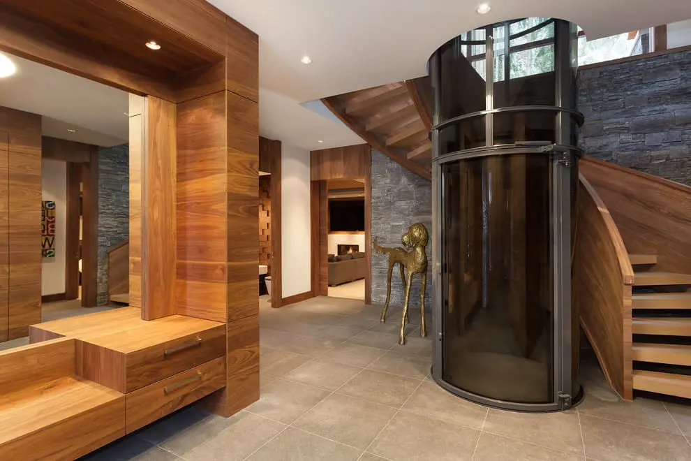 CoastVue Cube Elevator.
